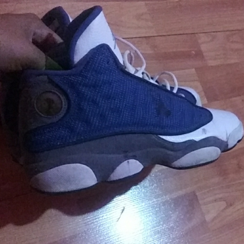 Flints - Picture 5 of 6